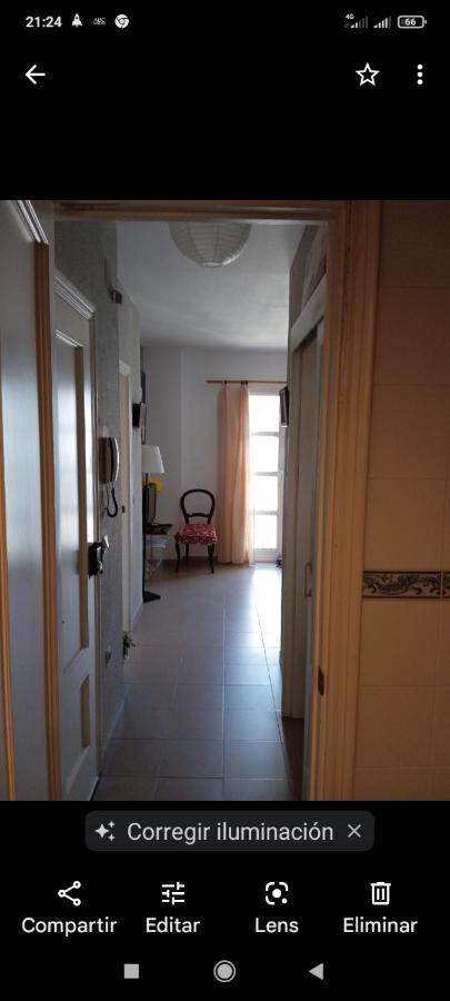 Apartamento Casco Antiguo Exterior Unico En Segunda Planta En Un Edificio De De Dos Plantas 塞维利亚 外观 照片