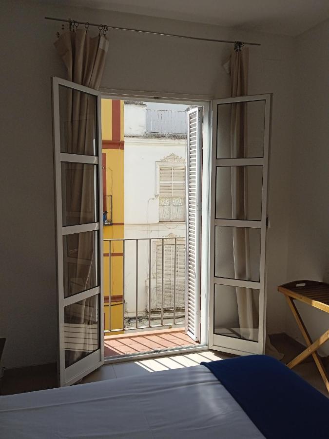 Apartamento Casco Antiguo Exterior Unico En Segunda Planta En Un Edificio De De Dos Plantas 塞维利亚 外观 照片